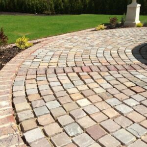RAJ BLEND 100MM X 100MM COBBLES