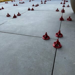 porcelain paving spacer and leveling system