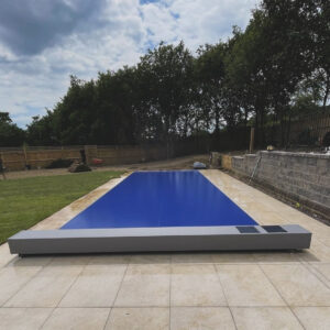 Quartz white porcelain 900 x 600